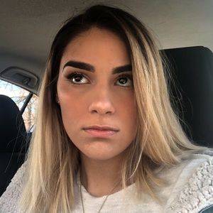 Meet your Posher, Lisha